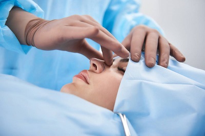 correction du nez épaté